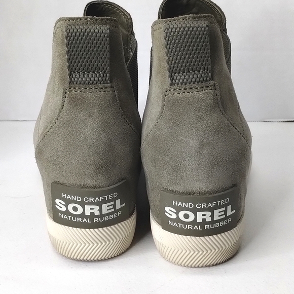 Sorel Out N About Wedge Slip On 9.5 Suede Sage Taupe - Picture 2 of 7